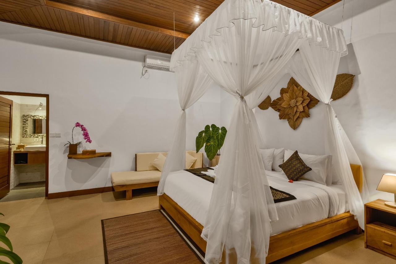 Ratni Ubud Villa Exterior photo